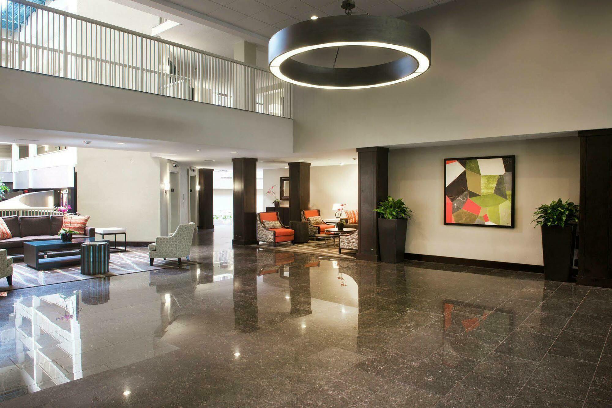 Embassy Suites By Hilton Philadelphia Airport Exterior foto